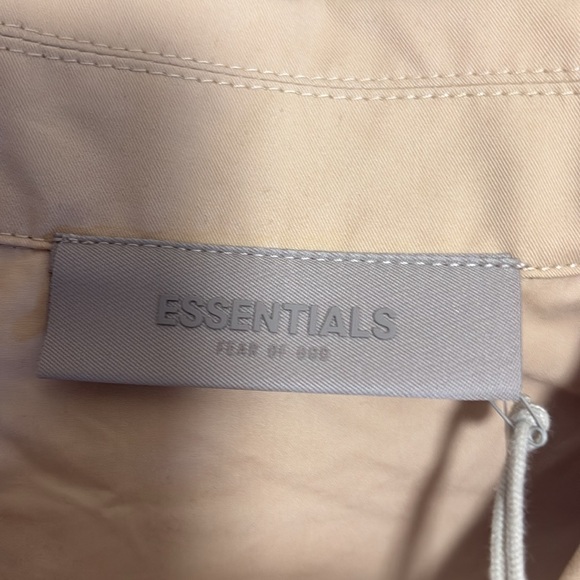 Fear of God, essentials sand size medium, oversized jacket, super nice new - Picture 3 of 13